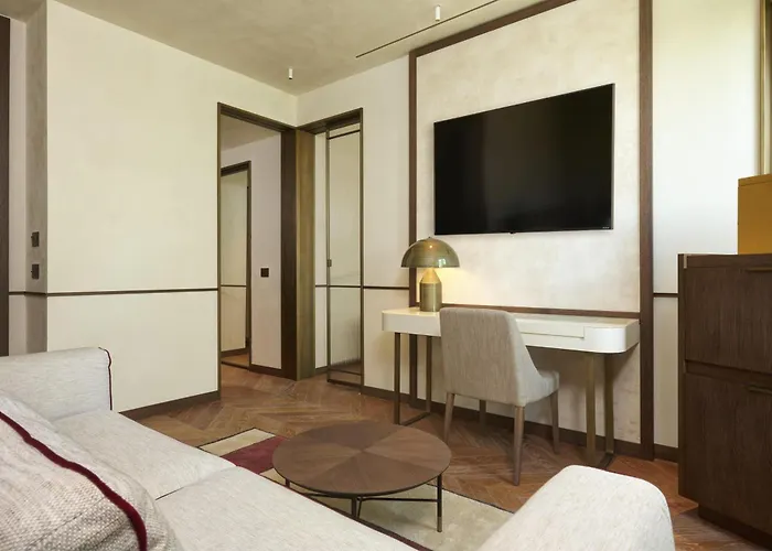 Palazzo Sanzio Rome, A Radisson Collection מלון